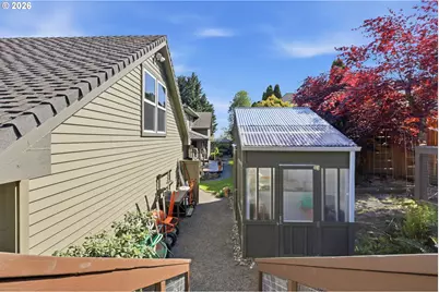 4090 Ireland Ln, West Linn, OR 97068 - Photo 33