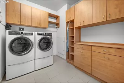 1001 NW Lovejoy St #1301, Portland, OR 97209 - Photo 25