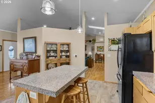 470 Black Oak Dr, Roseburg, OR 97471 - Photo 11