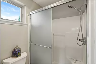 8325 SW Seneca St, Tualatin, OR 97062 - Photo 27