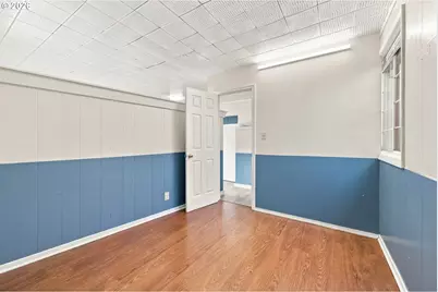 4731 NE 62nd Ave, Portland, OR 97218 - Photo 9