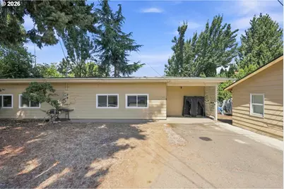 4731 NE 62nd Ave, Portland, OR 97218 - Photo 1