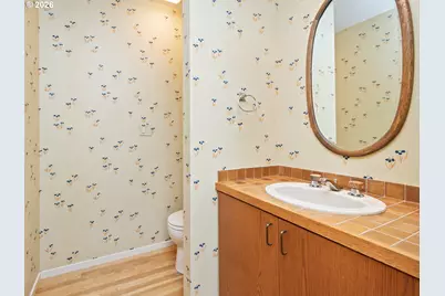 7 Juarez St, Lake Oswego, OR 97035 - Photo 31