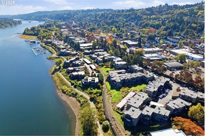 5630 S Riverside Ln #7, Portland, OR 97239 - Photo 35