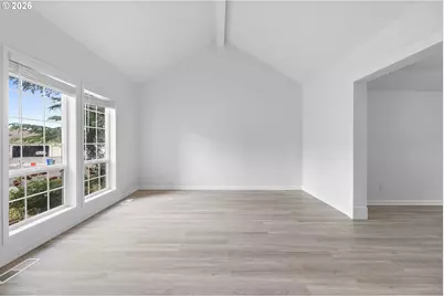 3565 SW Eastwood Pl, Gresham, OR 97080 - Photo 13