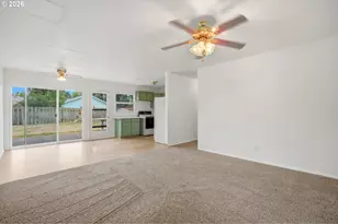 10722 NE Thompson St, Portland, OR 97220 - Photo 7