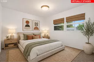 10722 NE Thompson St, Portland, OR 97220 - Photo 23