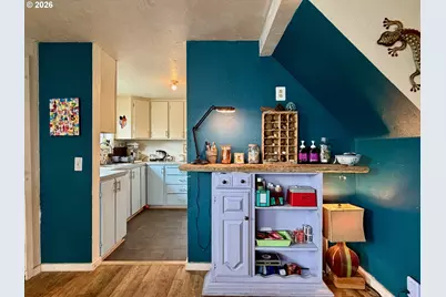 589 Rivington St, Astoria, OR 97103 - Photo 5