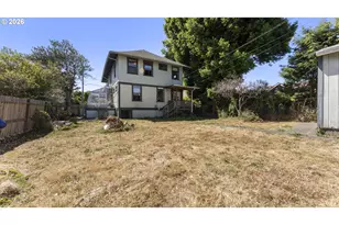 976 S 5th St, Coos Bay, OR 97420 - Photo 41