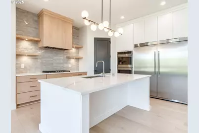 810 NW 173rd Cir, Ridgefield, WA 98642 - Photo 7