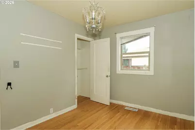 18227 NE Flanders St, Portland, OR 97230 - Photo 7