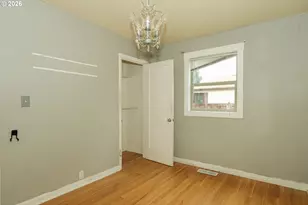 18227 NE Flanders St, Portland, OR 97230 - Photo 7