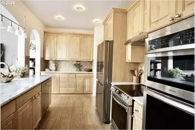 9356 SE 143rd Ave, Happy Valley, OR 97086 - Photo 5