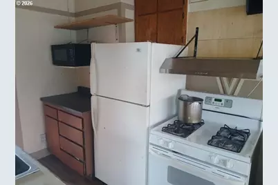 432 NW 10th St, Redmond, OR 97756 - Photo 13