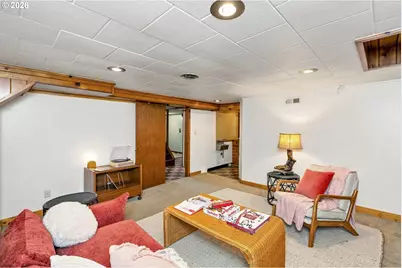 4637 NE 40th Ave, Portland, OR 97211 - Photo 33