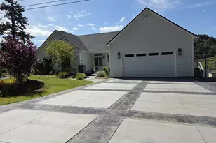 95950 N Bank Rogue River Rd, Gold Beach, OR 97444 - Photo 3