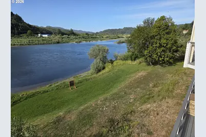 95950 N Bank Rogue River Rd, Gold Beach, OR 97444 - Photo 15