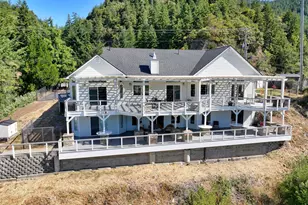 95950 N Bank Rogue River Rd, Gold Beach, OR 97444 - Photo 13