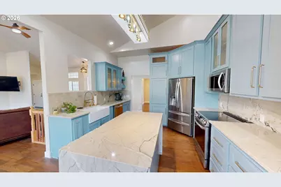 95950 N Bank Rogue River Rd, Gold Beach, OR 97444 - Photo 9