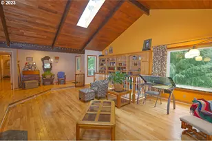 24304 NE Richards Rd, Brush Prairie, WA 98606 - Photo 9