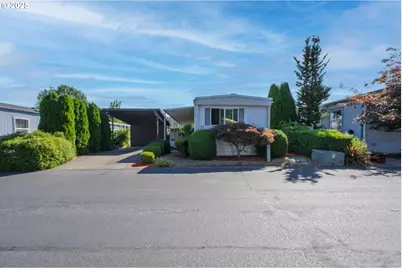 1501 SW Baker St #11, McMinnville, OR 97128 - Photo 1