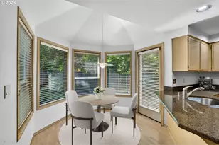 11407 SW 45th Ave, Portland, OR 97219 - Photo 17