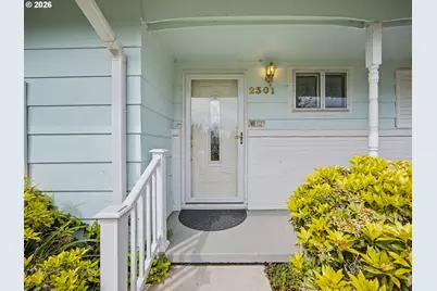 2301 NE 130th Ave, Portland, OR 97230 - Photo 5