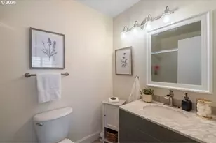 112 Oswego Summit, Lake Oswego, OR 97035 - Photo 19