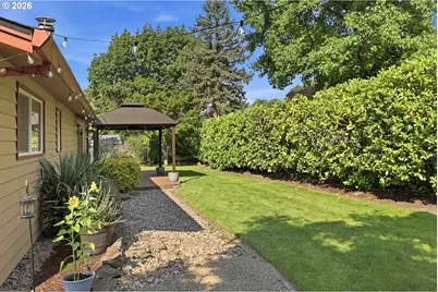 3914 SE Douglass Ct, Troutdale, OR 97060 - Photo 23