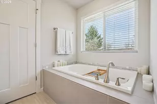 11603 NE 138th Ave, Brush Prairie, WA 98606 - Photo 17