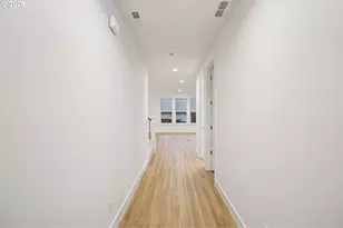 5266 N 93rd St, Camas, WA 98607 - Photo 3