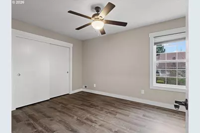 12988 SE Bluff Dr, Clackamas, OR 97015 - Photo 17