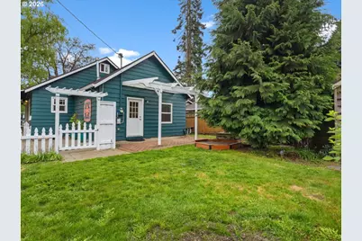 374 NE Edison St, Hillsboro, OR 97124 - Photo 21