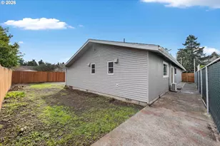 865 Seagate Ave, Coos Bay, OR 97420 - Photo 27