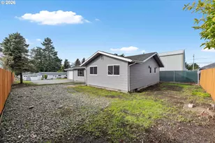 865 Seagate Ave, Coos Bay, OR 97420 - Photo 29