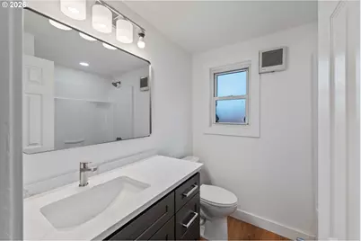 865 Seagate Ave, Coos Bay, OR 97420 - Photo 13