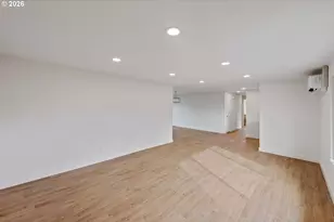 865 Seagate Ave, Coos Bay, OR 97420 - Photo 5