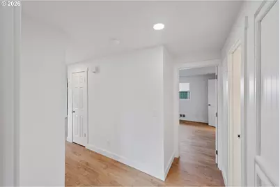 865 Seagate Ave, Coos Bay, OR 97420 - Photo 15