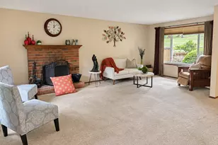 3377 W 25th Ave, Eugene, OR 97405 - Photo 3