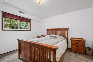 3377 W 25th Ave, Eugene, OR 97405 - Photo 17