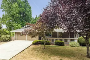 3377 W 25th Ave, Eugene, OR 97405 - Photo 3