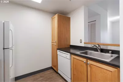 701 Columbia St #314, Vancouver, WA 98660 - Photo 5