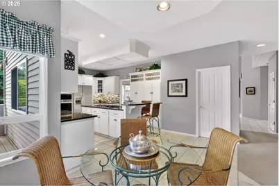 9085 SW 180th Pl, Beaverton, OR 97007 - Photo 15