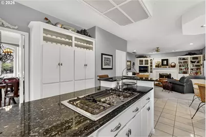 9085 SW 180th Pl, Beaverton, OR 97007 - Photo 13
