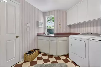 9085 SW 180th Pl, Beaverton, OR 97007 - Photo 19