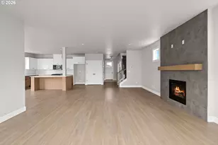 1762 N Oak St, Canby, OR 97013 - Photo 11