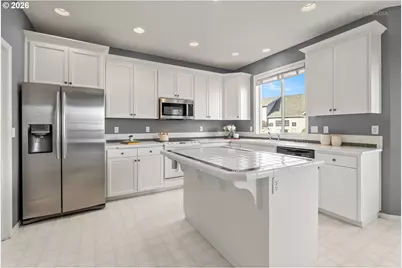 9135 SW Stono Dr, Tualatin, OR 97062 - Photo 9