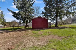 365 Mountain View Rd, Sweet Home, OR 97386 - Photo 29
