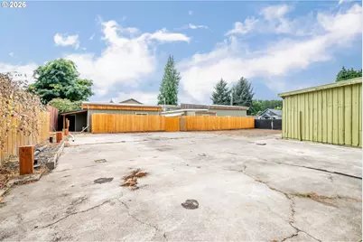 1408 S 5th Ave, Kelso, WA 98626 - Photo 9