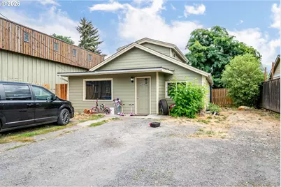 1408 S 5th Ave, Kelso, WA 98626 - Photo 3